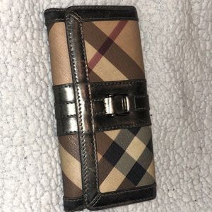 Burberry wallet
